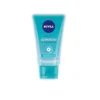 Nivea Gel Scrub Quotidiano Per Il Viso Clean Deeper Pure Effect 150 Ml