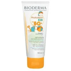 Bioderma Photoderm Kid Latte Bambini SPF50 Protezione Solare